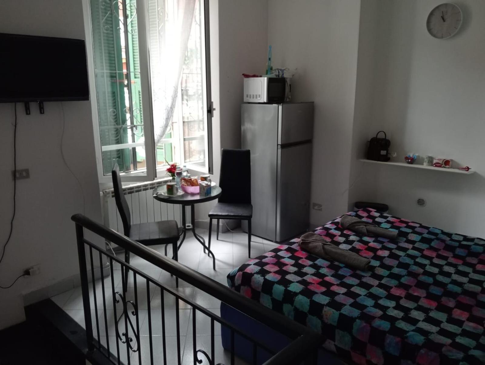 Bed and Breakfast Alma Вентимилья Экстерьер фото