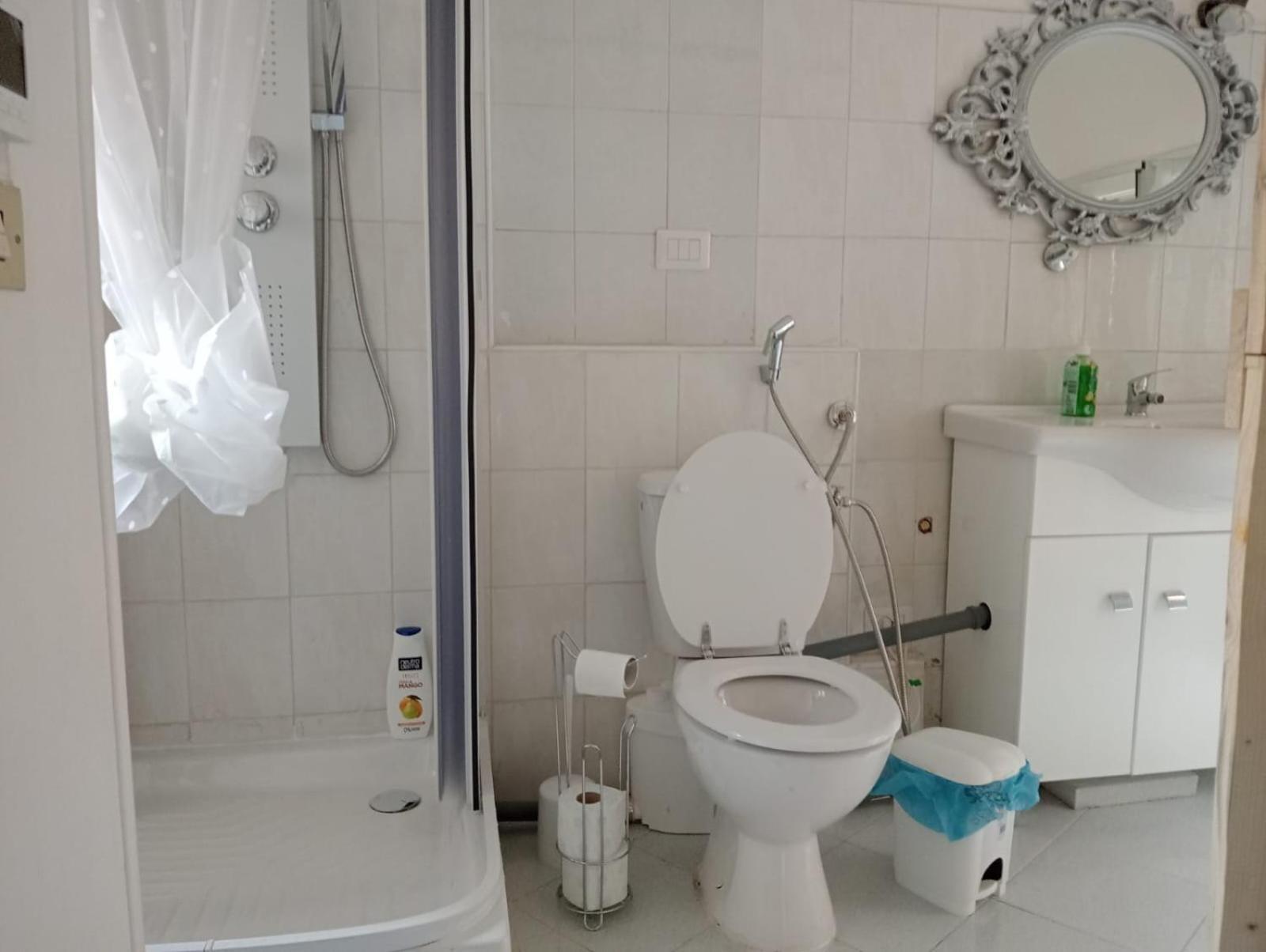 Bed and Breakfast Alma Вентимилья Экстерьер фото